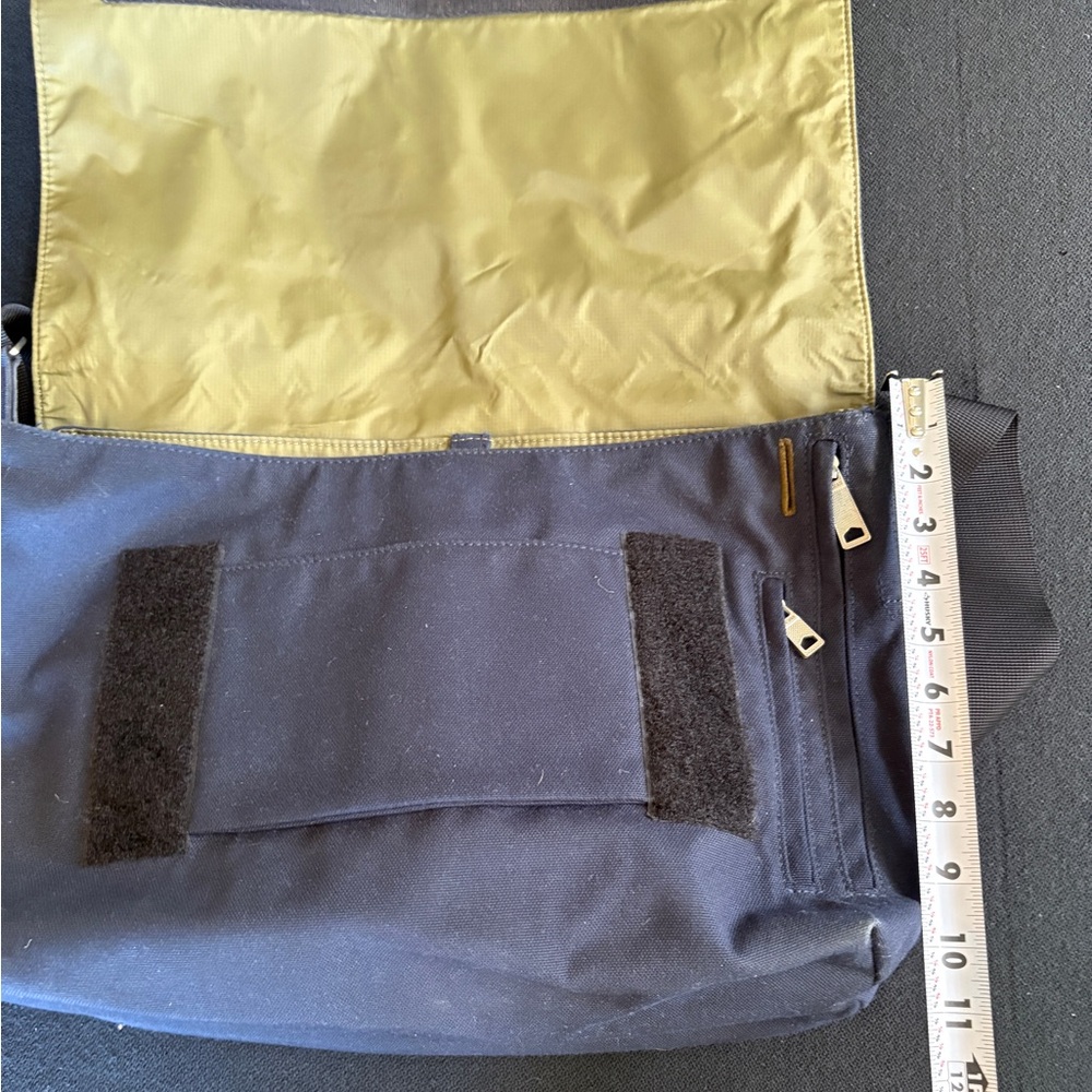 Jack Spade Greene St Canvas Messenger Bag - Picture 10 of 16